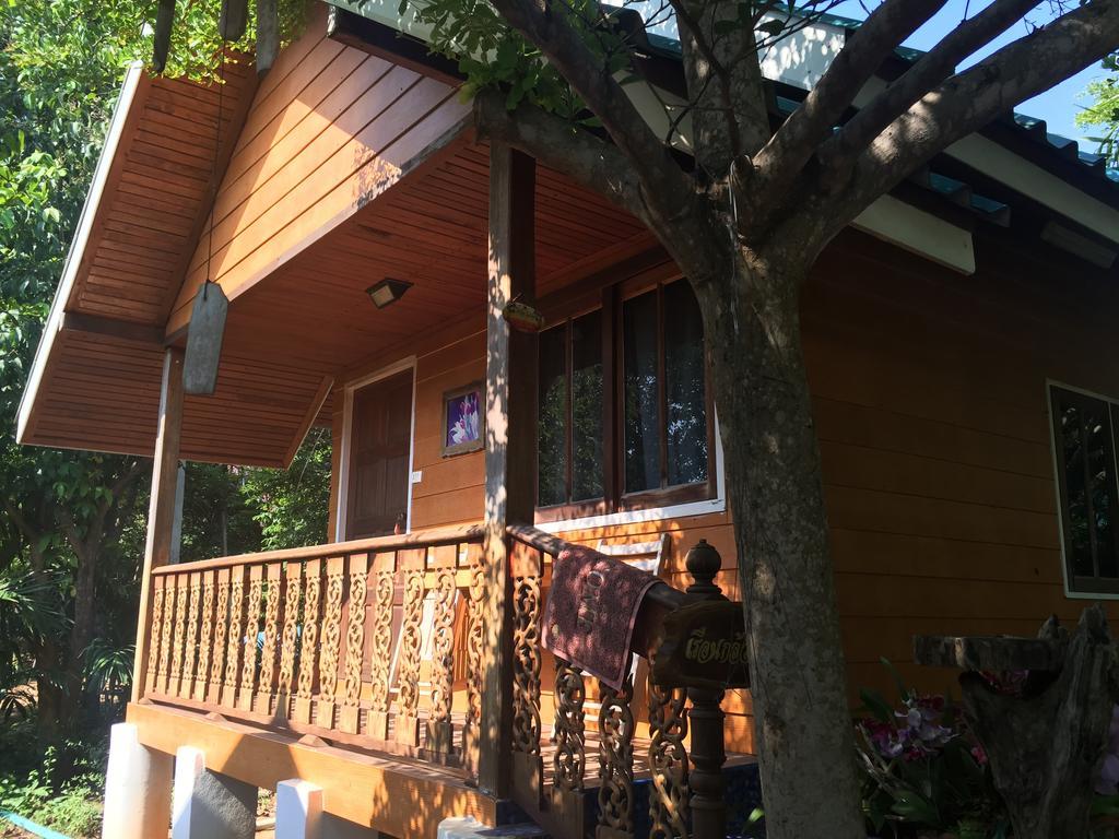 קו לארן Sin U Rai Resort חדר תמונה