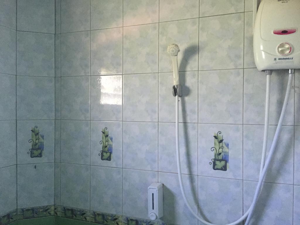 קו לארן Sin U Rai Resort חדר תמונה